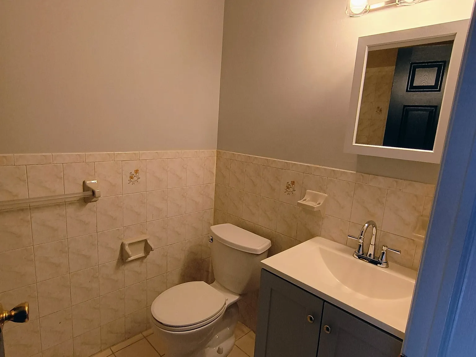 347 Ridgewood Avenue - 2 — Photo 2