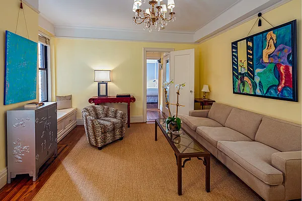 Sold by Stribling | media 1