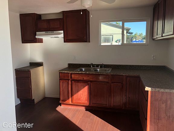 3rd image of 6739 N 63rd Ave Unit A-21245096