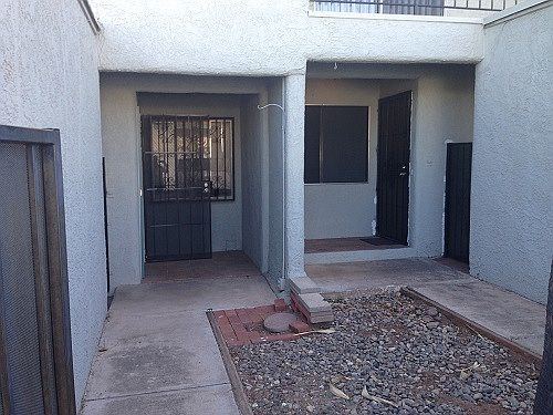 Shared courtyard in front