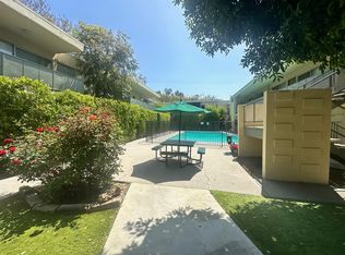 17900 Schoenborn St APT 5, Northridge, CA 91325