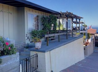 261 E Whittley Ave, Avalon, CA 90704