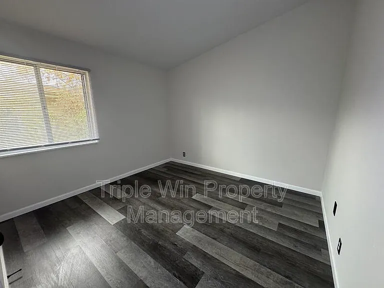 1105 Cheyenne Dr — Photo 13