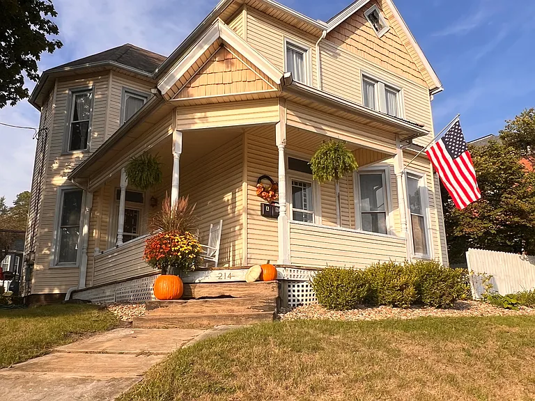 214 E Jackson St #A — Photo 20