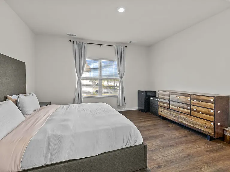 18045 Stark Way — Photo 13