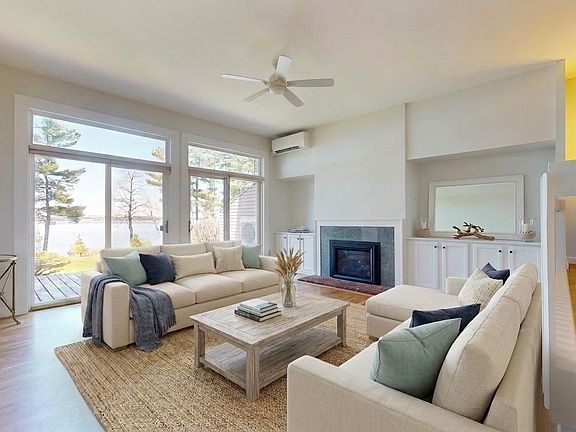 2nd image of 504 South Beach Road