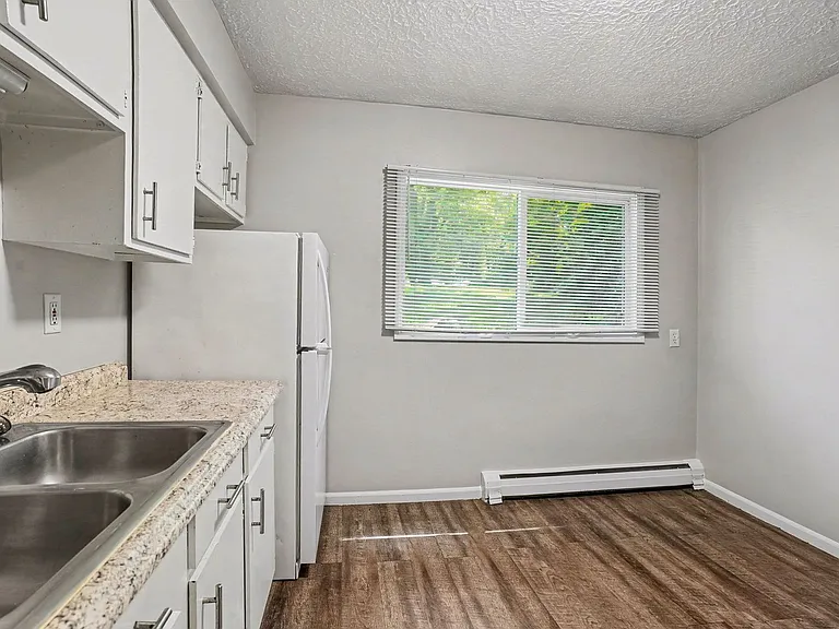 1313 Huntington Ave #2 — Photo 10