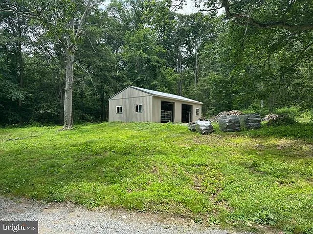 115 Fieldstone Rd — Photo 29