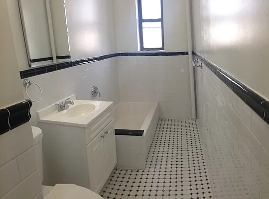 Rented by Jose Mendez, LREB | media 9