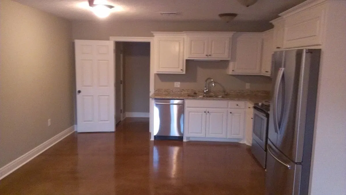 308 Harper Street — Photo 2