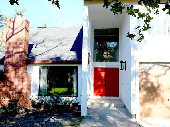1629 Madrona Ave, Saint Helena, CA 94574