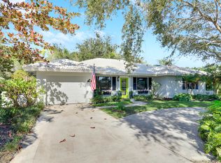 9871 SE Little Club Way N, Tequesta, FL 33469