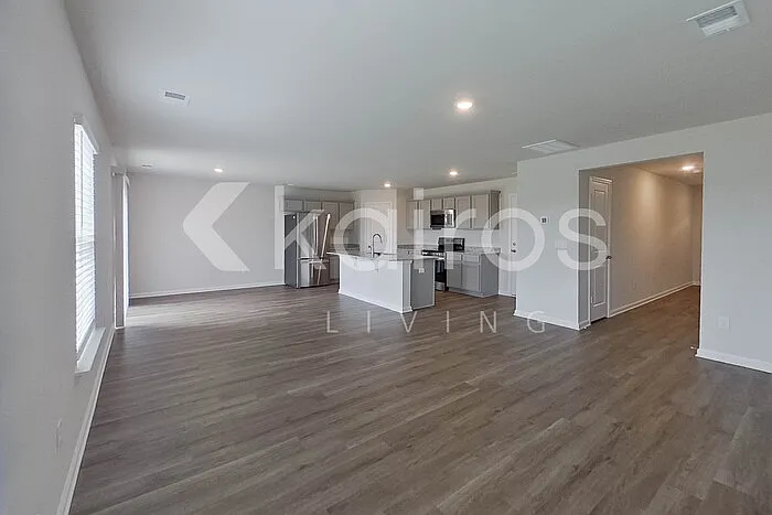 45 Springdale Rd — Photo 5