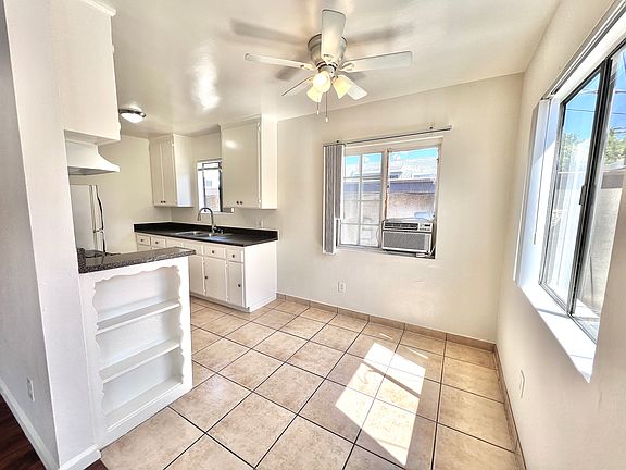 4th image of 5221 Riverton Ave Unit 4