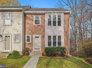 9048 Saffron Ln, Silver Spring, MD 20901