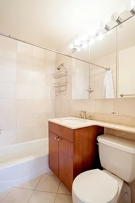 Rented by Mirador Real Estate | media 19