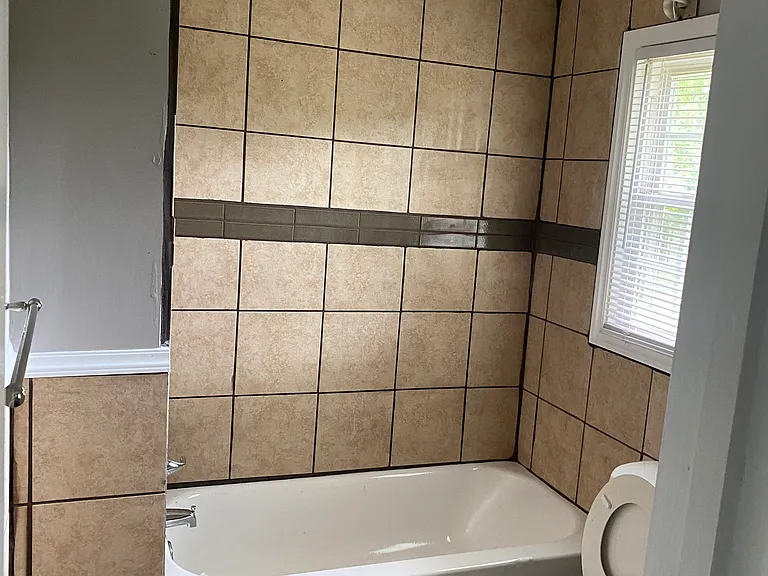 2695 S Wiggins St — Photo 13
