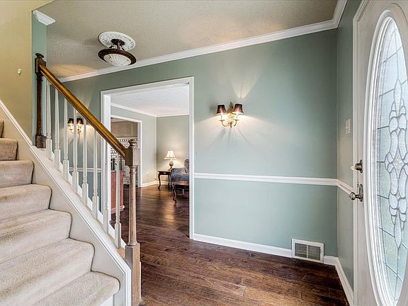 4th image of 1791 Old Mill Rd