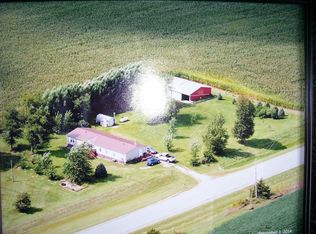 2023 Urbana Ave, Rose Hill, IA 52586