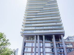 70 Distillery Ln #3305, Toronto, ON M5A 0E3