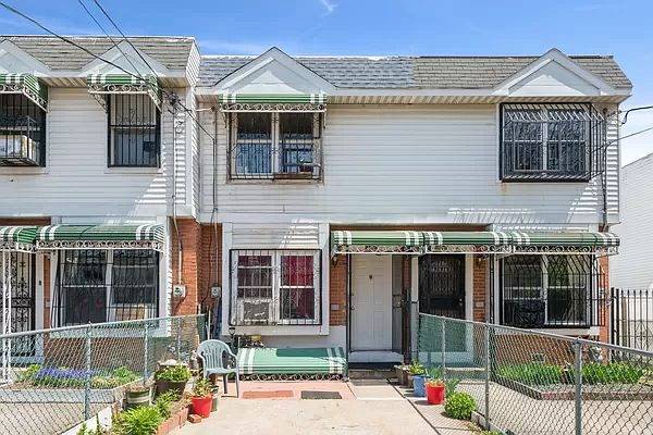 1st image of 2861 W 27th St