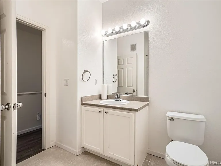 18847 E Yale Cir #D — Photo 22