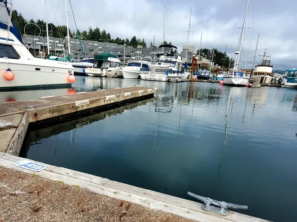 SE Bay Blvd, Newport, OR 97365