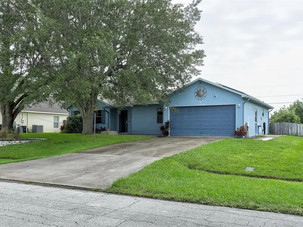 2273 SW Plymouth Street, Port St Lucie, FL 34953