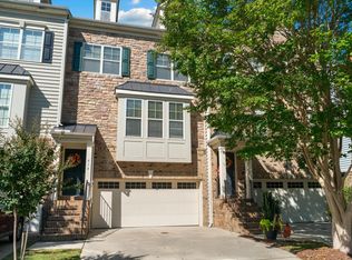 414 Panorama Park Pl, Cary, NC 27519