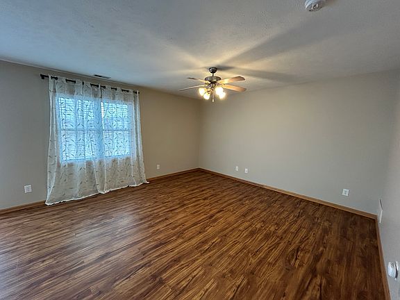 2nd image of 8235 S 35th St