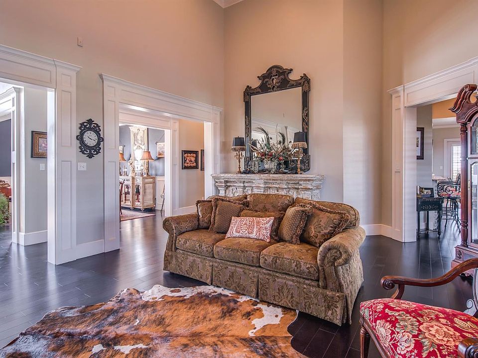1st image of 2109 Avenue N