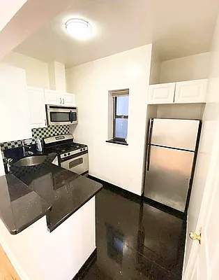 Kitchen, photo 2