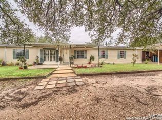 980 Blue Quail, Lytle, TX 78052