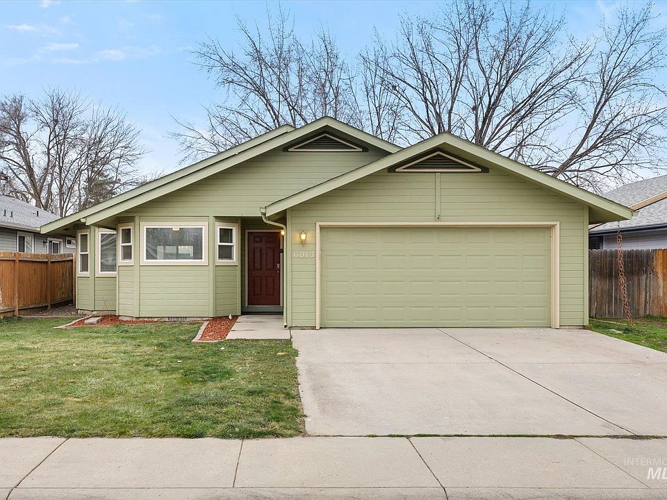 1st image of 6013 N Waterside Pl