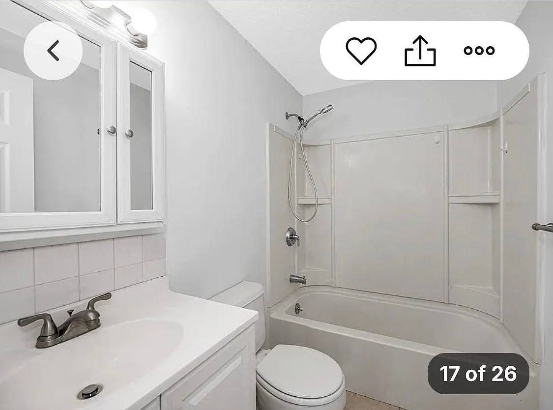 2 bed, 850 sqft, $2,200 — Photo 2