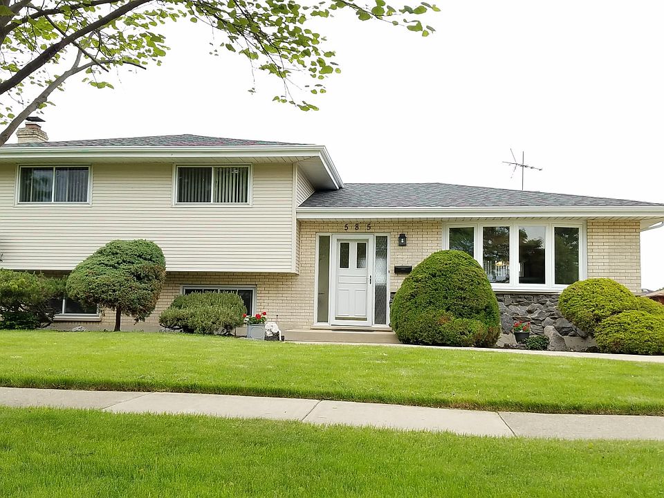 1st image of 585 Sarah Dr