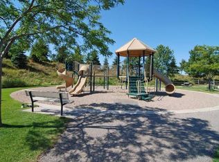 2350 Hunter Dr, Chanhassen, MN 55317