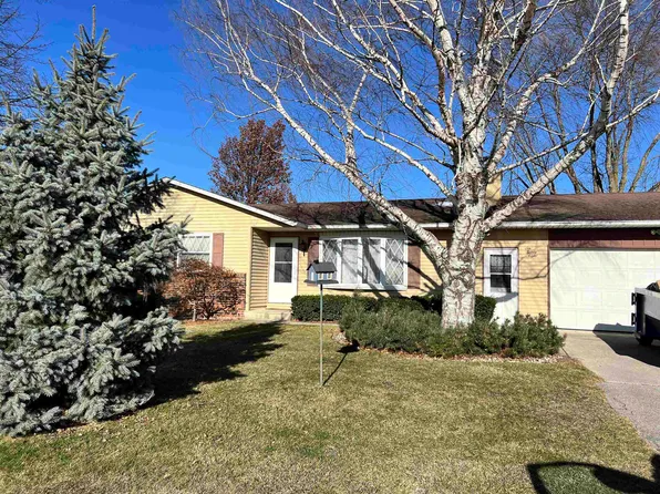 628 W Nebobish St, Essexville, MI 48732