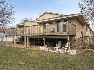 7325 Pontiac Cir, Chanhassen, MN 55317