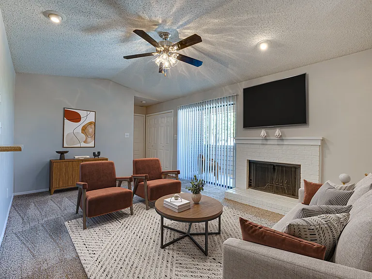 Indian Creek Apartments — Photo 57