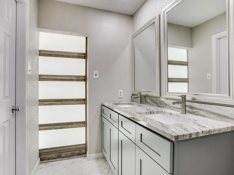 5102 Lakeridge Ct — Photo 18