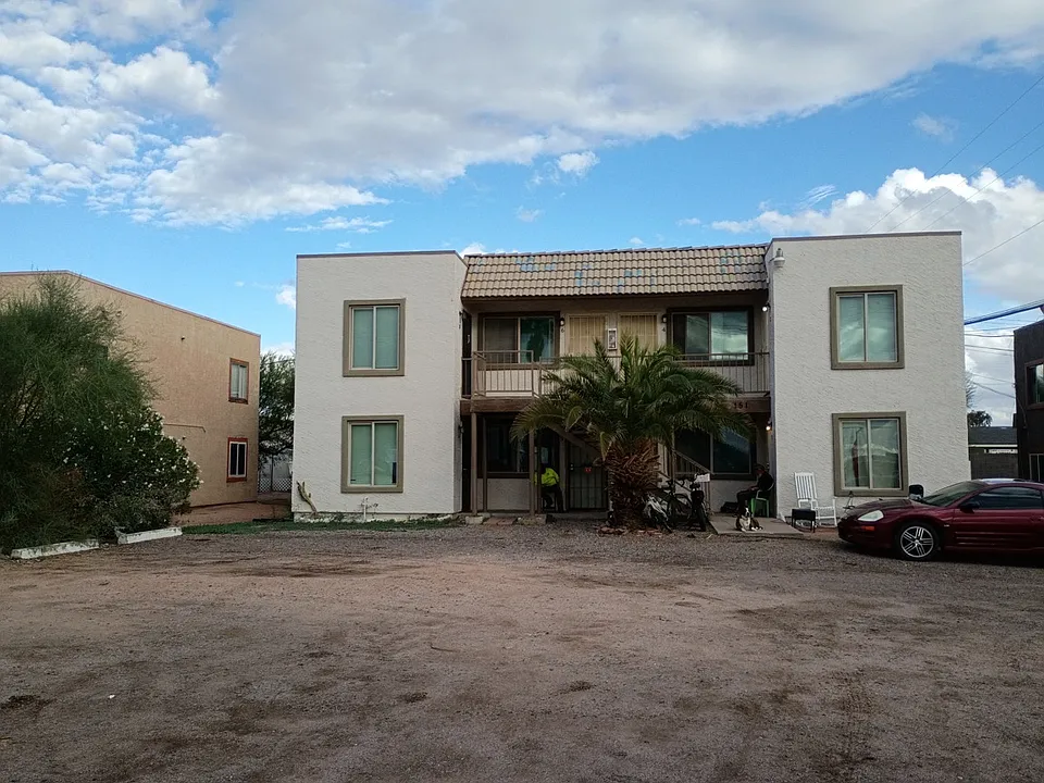 151 N Palo Verde Dr #7