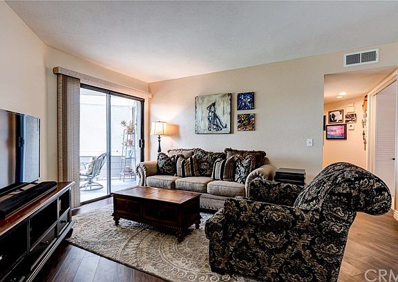 4th image of 65 Bramble Ln #103