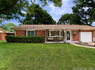 305 Blue Ridge Dr, Belleville, IL 62223