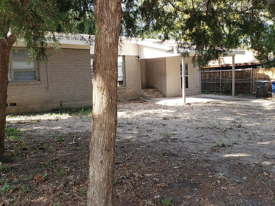 1st image of 2102 Housley Dr