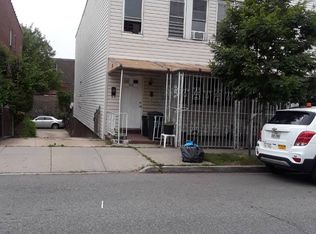 734 Crescent St, Brooklyn, NY 11208