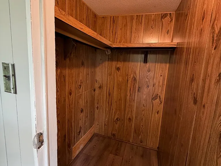 536 Abbott Rd #6 — Photo 11