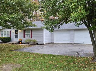 4128 W Fork Ridge Dr, Batavia, OH 45103