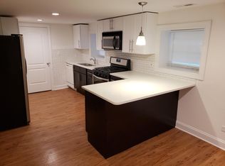 5027 N Ridgeway Ave #B, Chicago, IL 60625