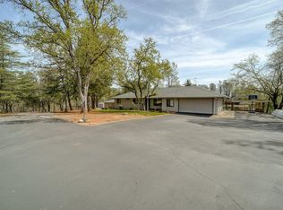 12657 Akrich St, Redding, CA 96003
